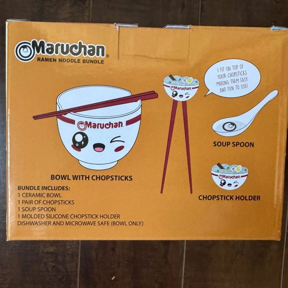 NWT Maruchan Ramen Noodle Bowl Bundle w/Chopsticks Holder Soup Spoon Winking Eye
